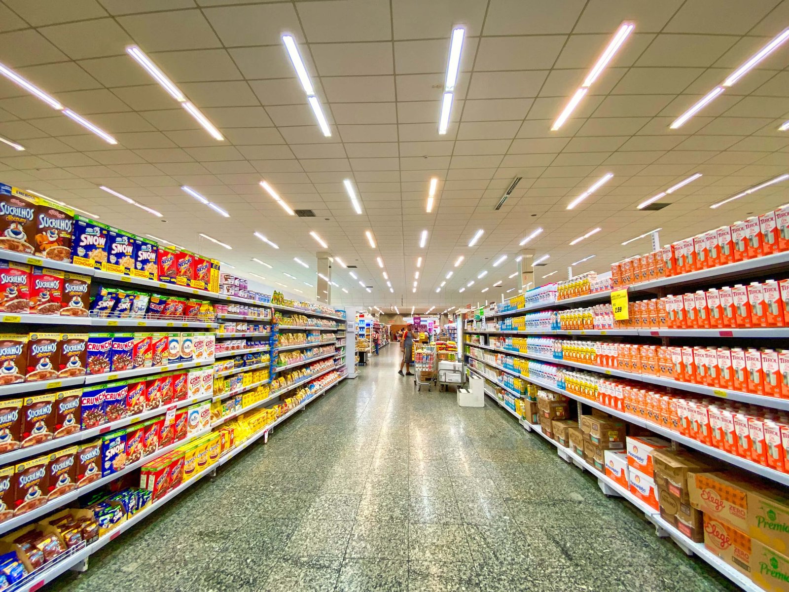 Hypermarket
